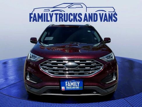 Used 2019 Ford Edge Titanium w/ Cold Weather Package AWD/4WD image 8