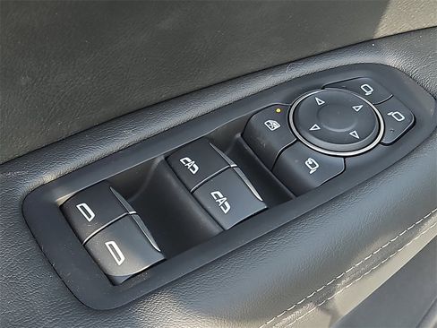 New 2025 Cadillac XT6 Sport w/ LPO, Onyx Lite Package image 23