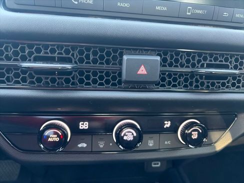 Used 2024 Honda HR-V LX image 17