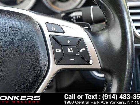 Used 2016 Mercedes-Benz E 350 4MATIC Wagon image 31