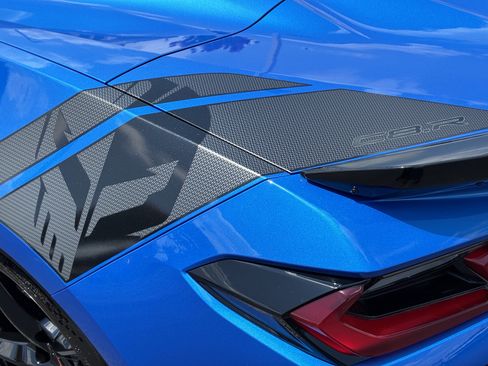 Used 2025 Chevrolet Corvette E-Ray AWD/4WD image 14
