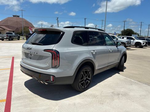 Used 2025 Kia Telluride EX X-Line AWD/4WD image 7