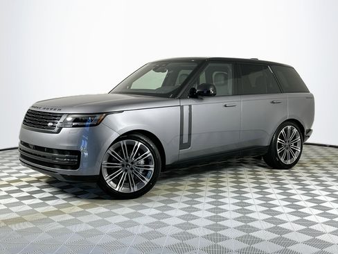 New 2025 Land Rover Range Rover SE image 1