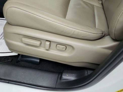 Used 2022 Honda Pilot EX-L image 12