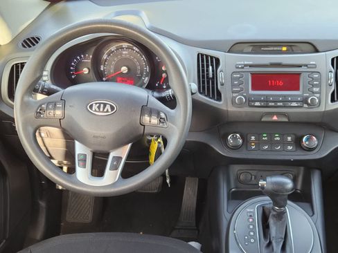 Used 2012 Kia Sportage LX FWD image 23
