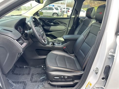 Used 2022 GMC Terrain AT4 w/ LPO, Floor Liner Package image 15