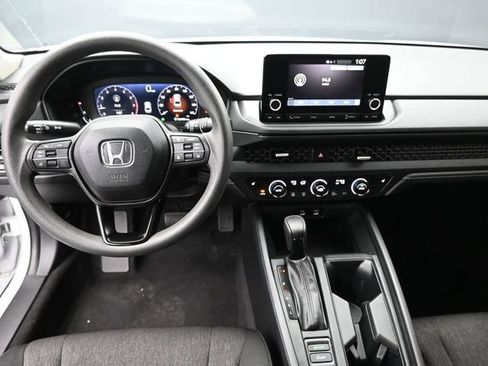 Used 2023 Honda Accord EX image 25