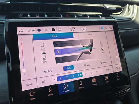 Used 2025 Jeep Grand Cherokee L Limited w/ Luxury Tech Group II image 56