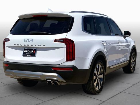 Certified 2022 Kia Telluride S FWD image 12