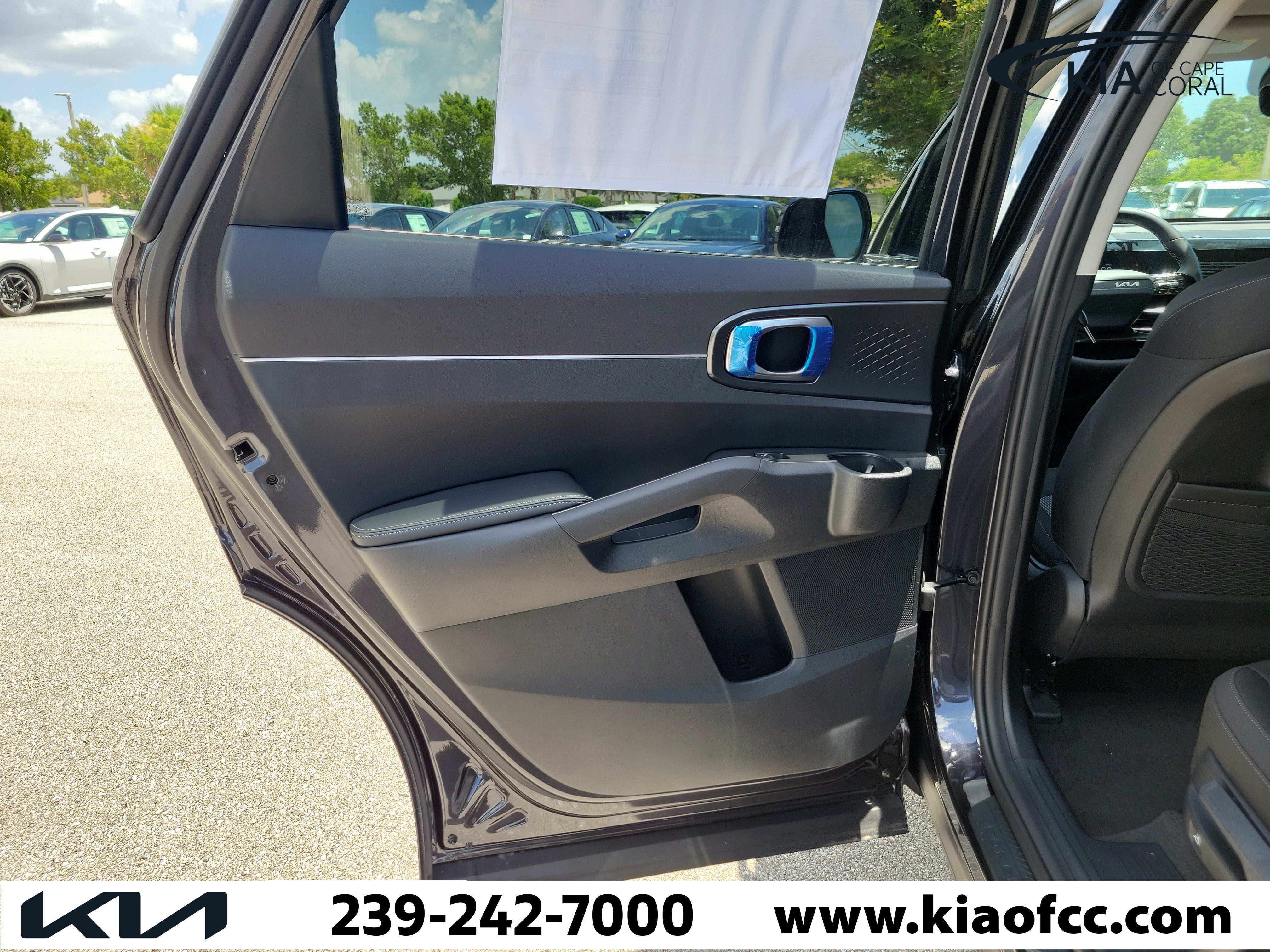 New 2026 Kia Sorento LX FWD image 13