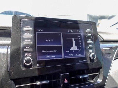 Used 2024 Toyota Camry SE FWD image 17