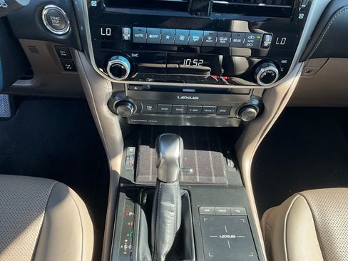 Used 2023 Lexus GX 460 Premium w/ Premium Package AWD/4WD image 21