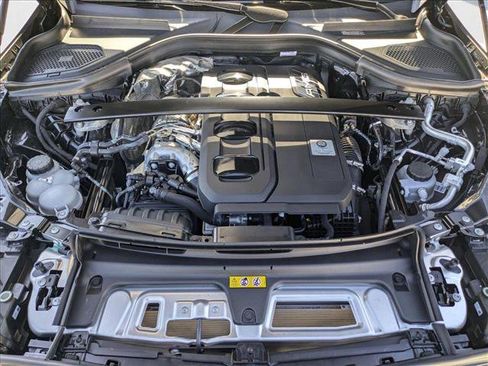 New 2025 Mercedes-Benz GLC 43 AMG 4MATIC Coupe image 18