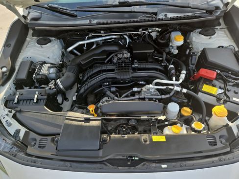 Used 2022 Subaru Crosstrek 2.0i image 12