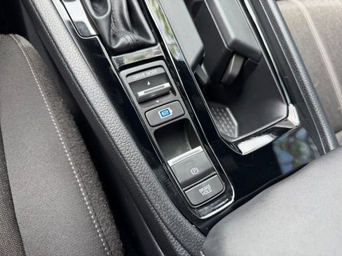 Used 2024 Honda Accord Sport image 29