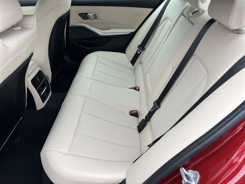 New 2026 BMW 330i Sedan w/ M Sport Package image 21