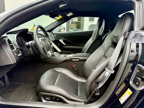 Used 2019 Chevrolet Corvette Z06 RWD image 22