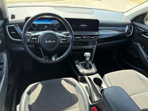 Used 2024 Kia Seltos S FWD image 22