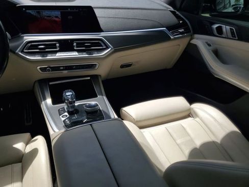 Used 2021 BMW X5 sDrive40i w/ M Sport Package image 15