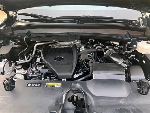 Used 2025 Lexus TX 500h AWD w/ Technology Package image 13