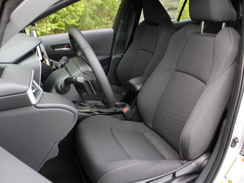 New 2026 Toyota Corolla SE FWD image 15