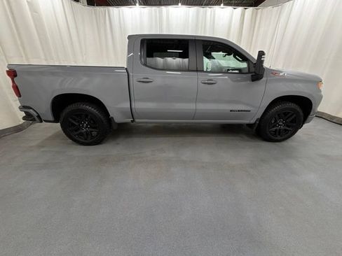 Used 2024 Chevrolet Silverado 1500 RST AWD/4WD image 7