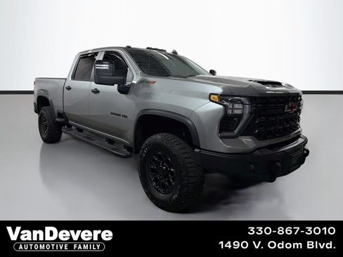 Used 2025 Chevrolet Silverado 2500 ZR2 w/ ZR2 Bison Edition AWD/4WD image 1
