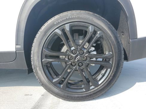 New 2026 Chevrolet Traverse LT w/ Driver Confidence Package image 5