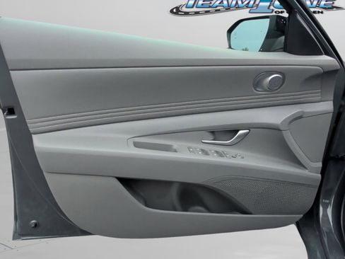 New 2026 Hyundai Elantra SEL Sport Premium image 15