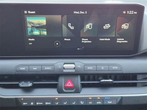 New 2025 Kia K4 LXS image 12