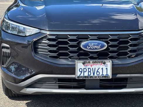 Used 2025 Ford Escape ST-Line FWD image 45