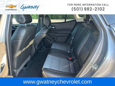 Used 2026 Chevrolet Trax LT FWD image 21