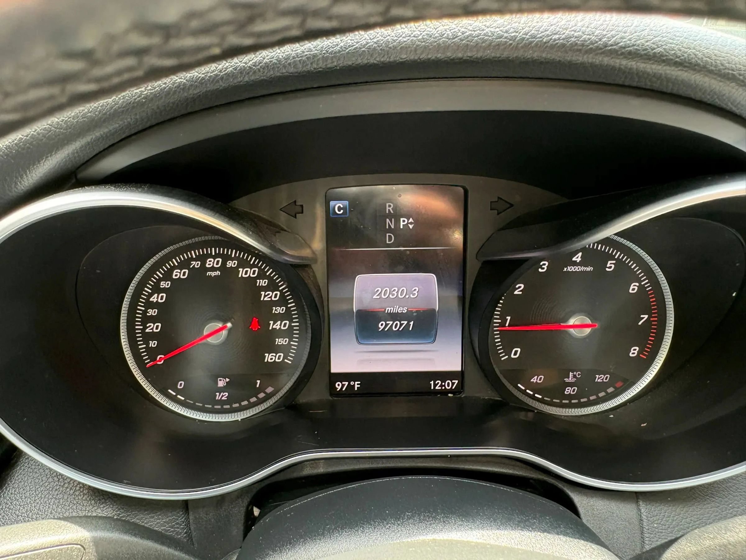 Used 2016 Mercedes-Benz C 300 4MATIC Sedan image 36