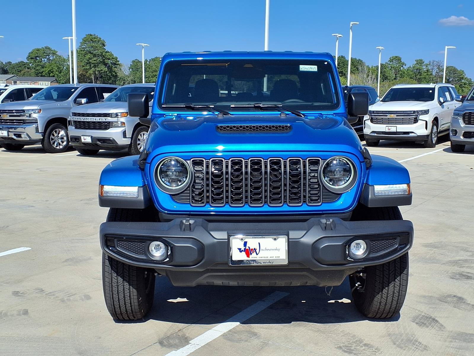 New 2026 Jeep Gladiator Sport AWD/4WD image 4