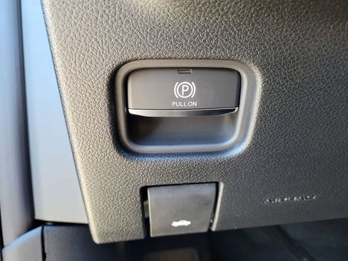 New 2025 Jeep Grand Cherokee L Limited w/ Black Appearance Package image 24