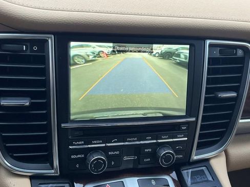 Used 2013 Porsche Panamera 4 image 24