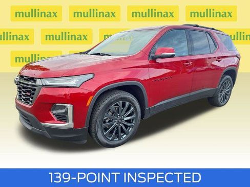 Used 2023 Chevrolet Traverse RS FWD image 15