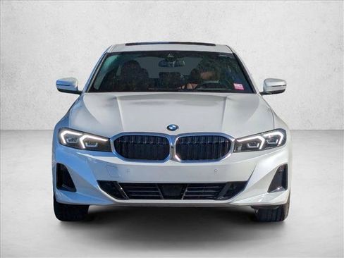 Used 2026 BMW 330i Sedan w/ Premium Package RWD image 5