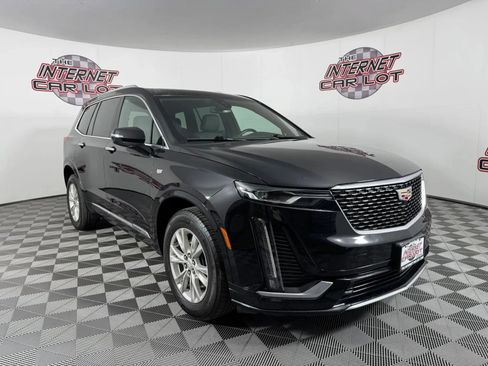 Used 2023 Cadillac XT6 Luxury AWD/4WD image 9