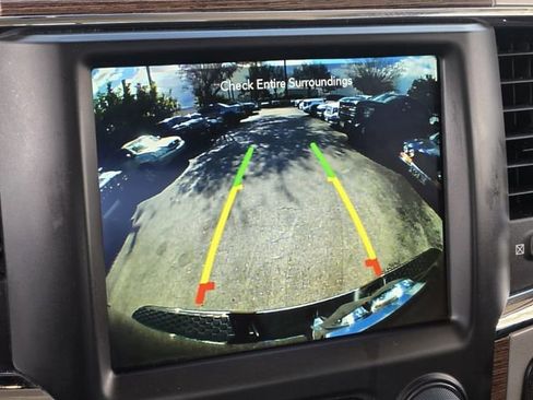 Used 2018 RAM 1500 Laramie image 19