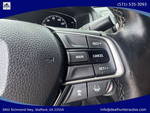 Used 2018 Honda Accord Sport image 22