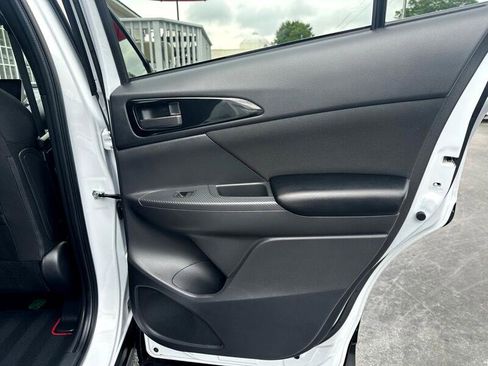 Used 2024 Mitsubishi Eclipse Cross LE image 24