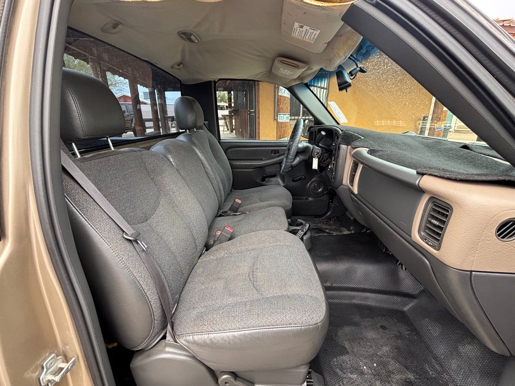 Used 2004 Chevrolet Silverado 1500 W/T RWD image 14