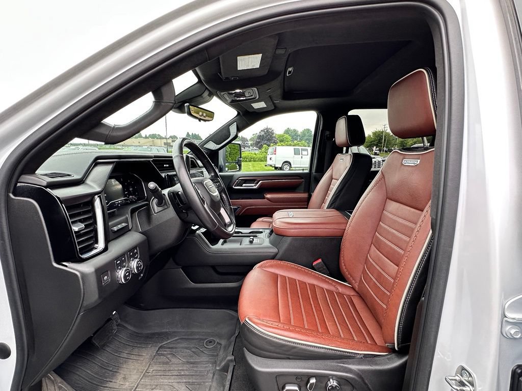 Certified 2024 GMC Sierra 3500 Denali Ultimate AWD/4WD image 19