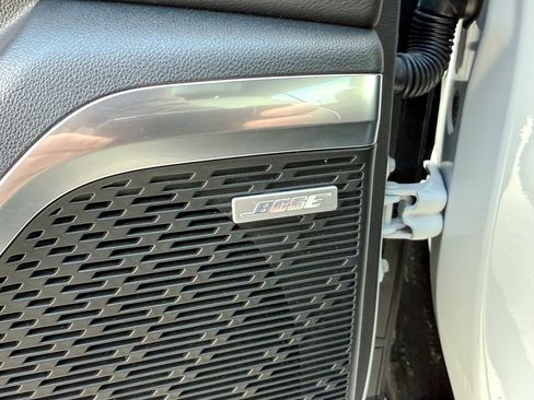 Certified 2025 Buick Enclave Sport Touring image 19