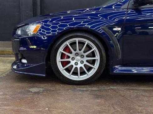 Used 2014 Mitsubishi Lancer Evolution GSR AWD/4WD image 4