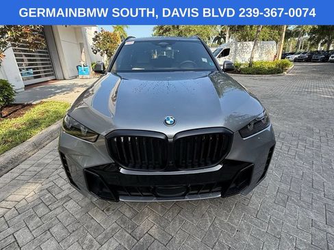 Used 2024 BMW X5 sDrive40i w/ M Sport Package RWD image 3