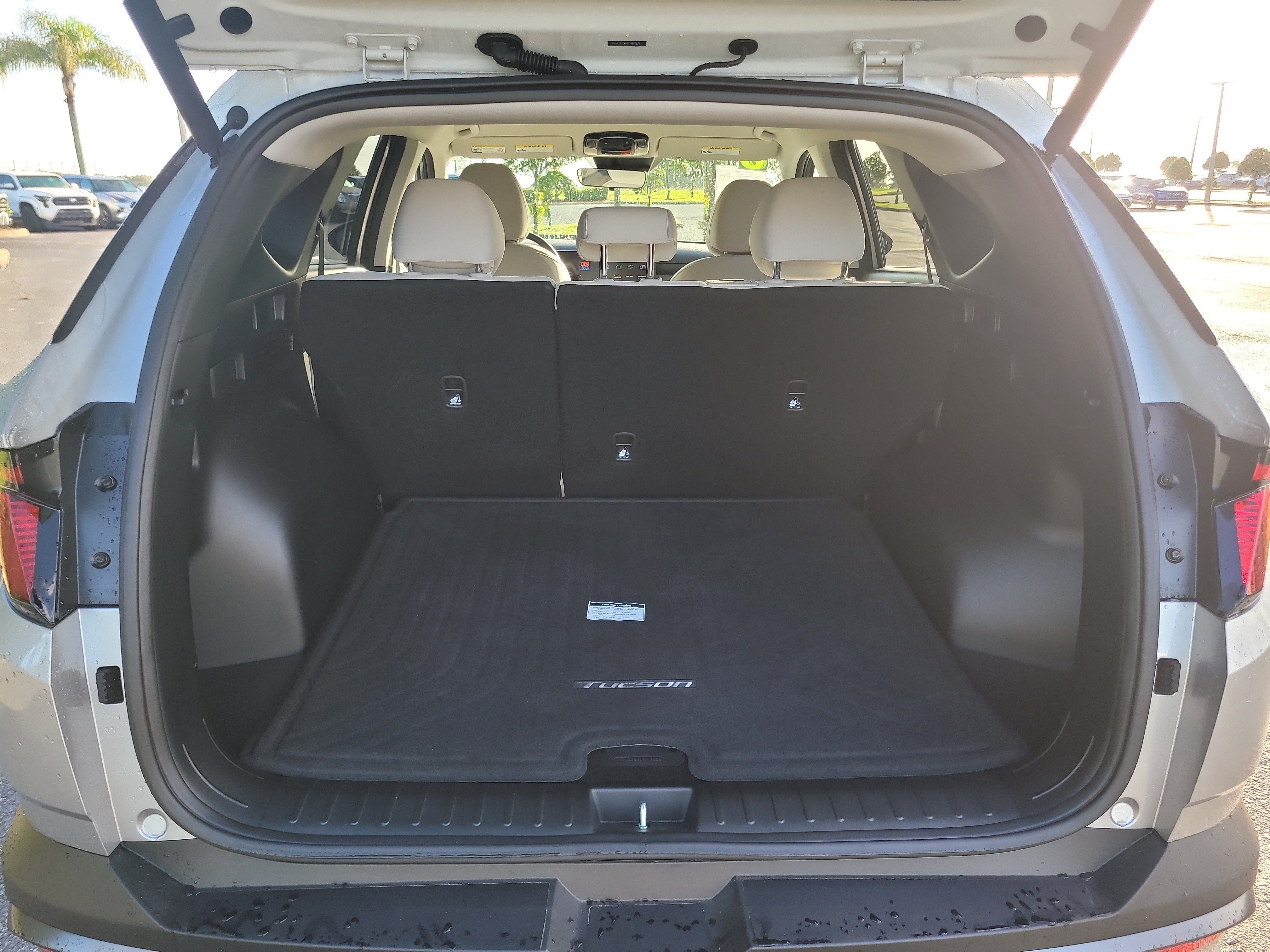 Used 2026 Hyundai Tucson SEL Plus FWD image 11