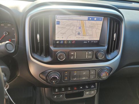 Used 2022 Chevrolet Colorado ZR2 w/ ZR2 Dusk Special Edition AWD/4WD image 22