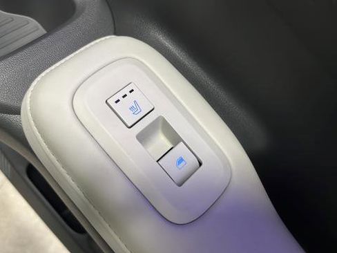 Used 2024 Hyundai Santa Fe Limited image 25